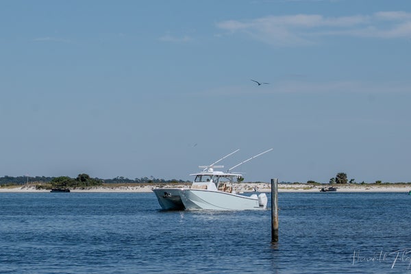Boating in Orange Beach, Alabama: A Complete Guide to Depths, Navigation, and Vessel Compatibility
