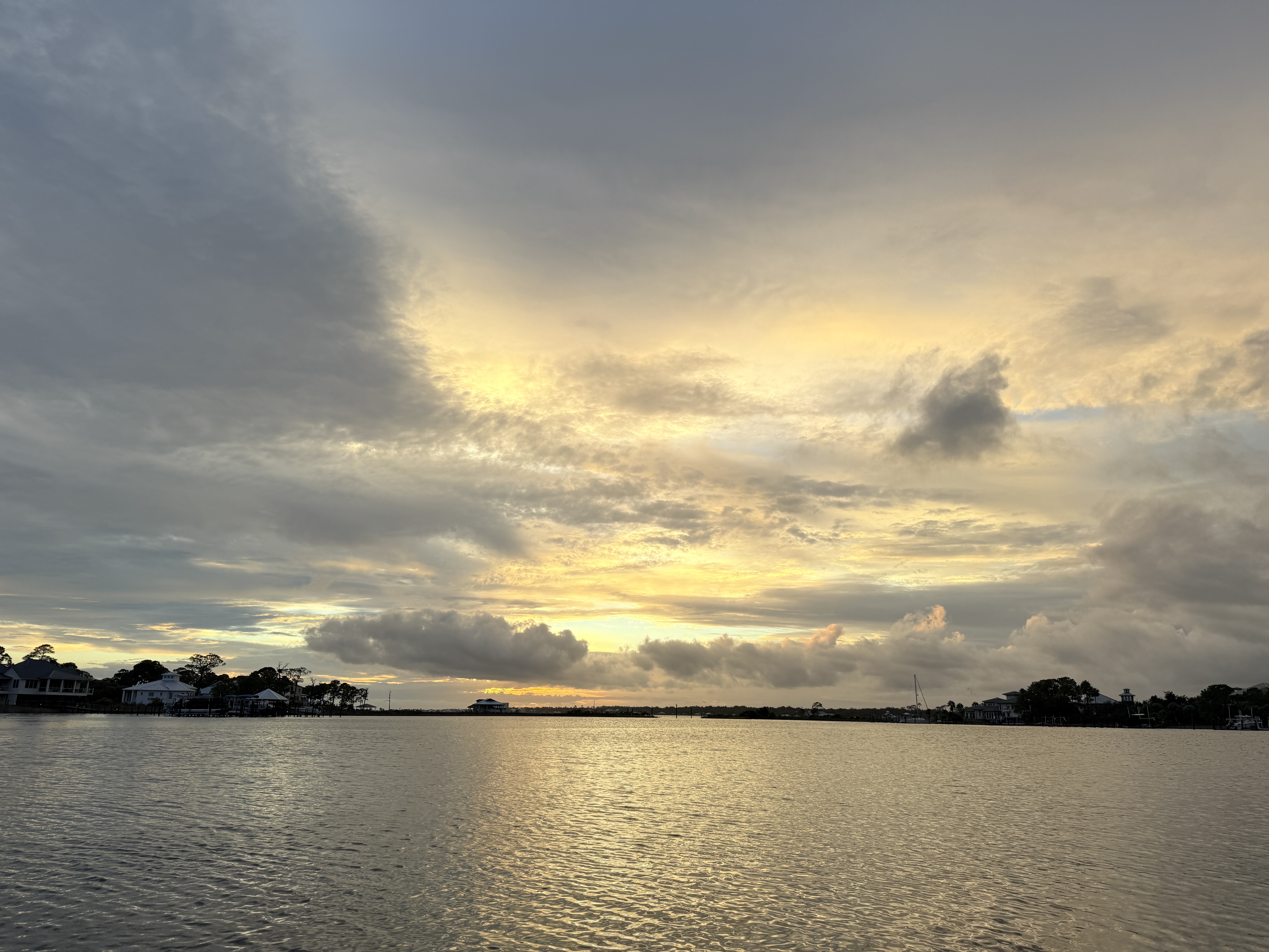 Southern Roots, Gulf Coast Dreams: Living and Investing Along the Alabama and Florida Coast