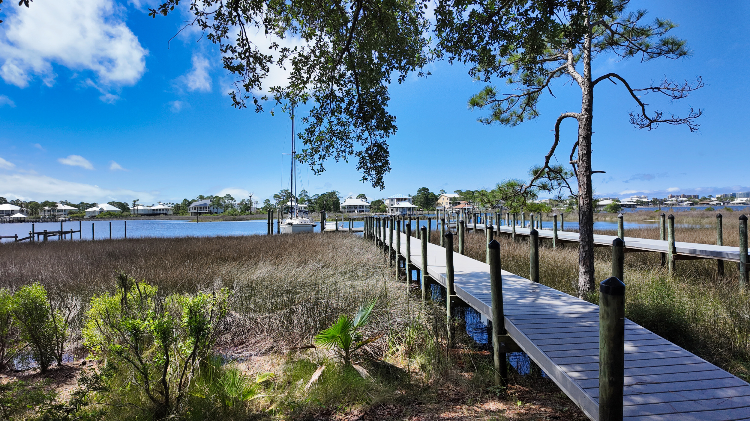 What to Look for in a Marina or Boat-Friendly Community